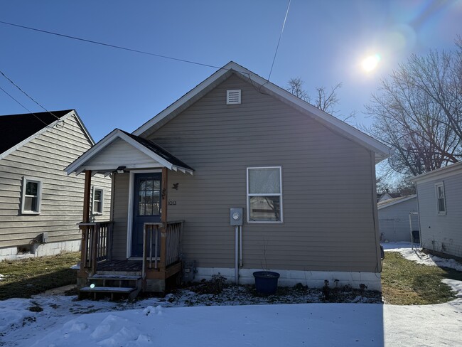 property at 1013 11th Ave SW