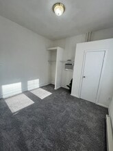 1001 Wolf St in Philadelphia, PA - Building Photo - Building Photo