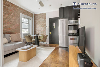 309 E 8th St, Unit FL2-ID1236 in New York, NY - Building Photo - Building Photo