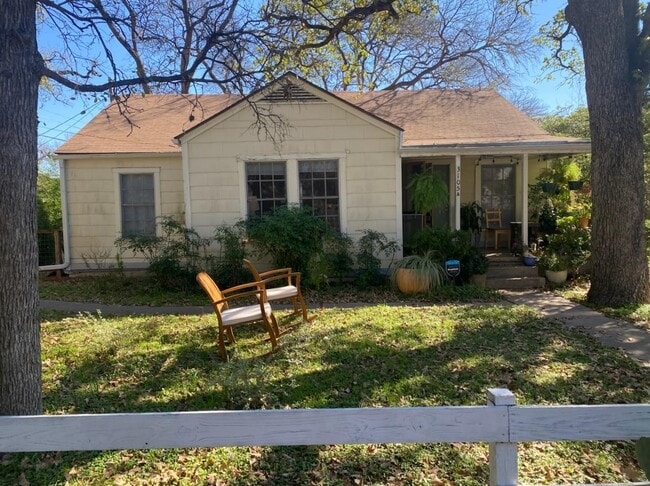 property at 3105 Cedar St