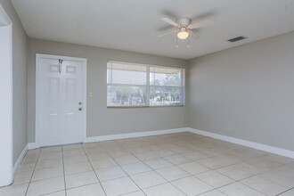 375 NW 30th Terrace in Fort Lauderdale, FL - Building Photo - Building Photo