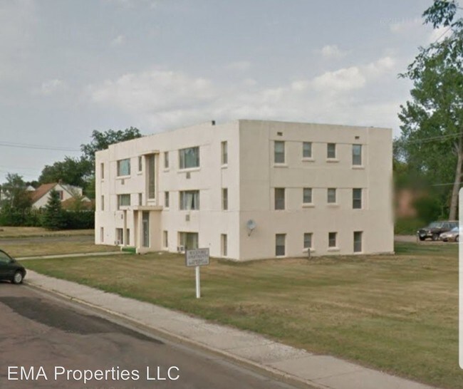 1007 N 2nd St in Aberdeen, SD - Building Photo - Building Photo