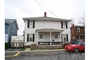 27 Crafton St in Wellsboro, PA - Building Photo