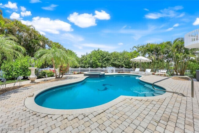 property at 203 San Mateo Dr