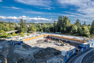 King George Hub Phase D in Surrey, BC - Building Photo - Building Photo