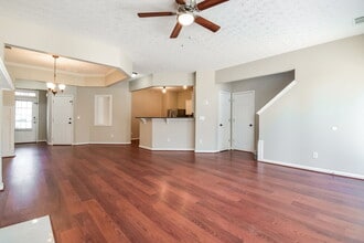 237 Winterbury Dr in Canton, GA - Building Photo - Building Photo