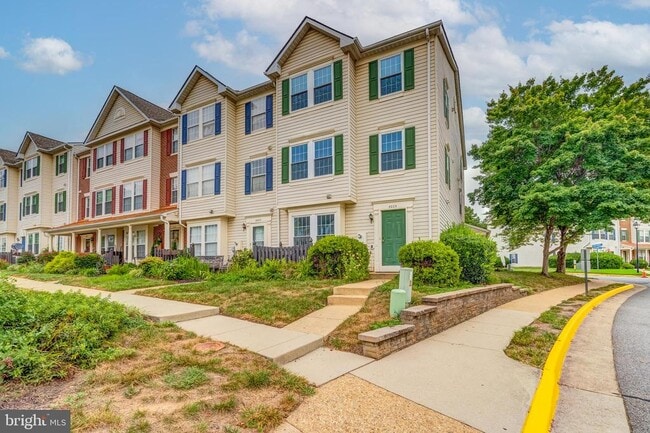 property at 9225 Cardinal Forest Ln