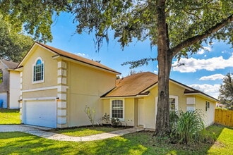 3029 Hickory Glen Dr in Orange Park, FL - Building Photo - Building Photo