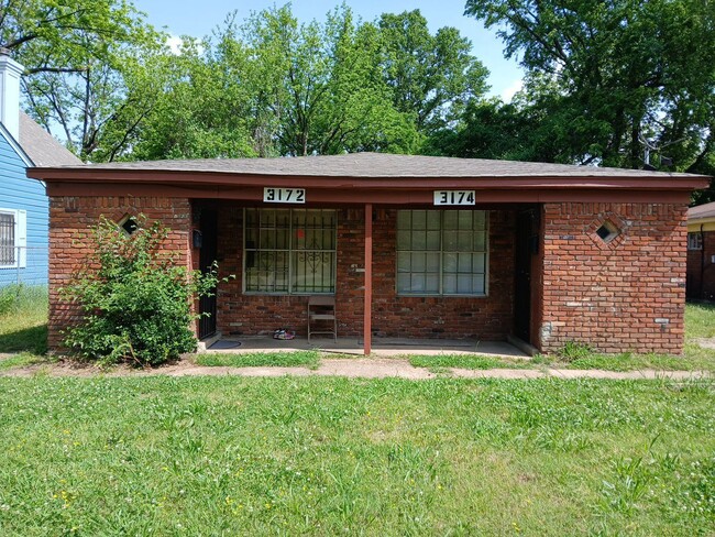 property at 3174 Yale Ave
