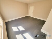 4839 Merion Ave photo'