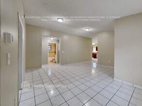 2579 W 70th St in Hialeah, FL - Building Photo - Building Photo