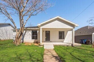 609 E Morton St in Denison, TX - Building Photo - Building Photo