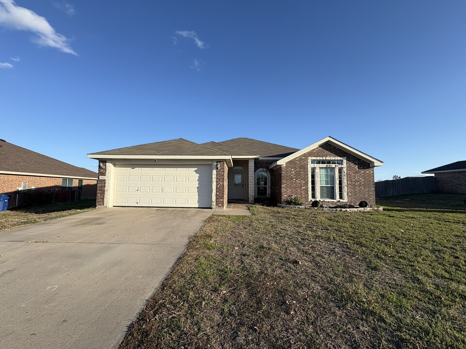 2508 Isabelle Dr in Copperas Cove, TX - Building Photo