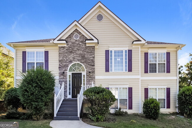 property at 33 Clearview Dr