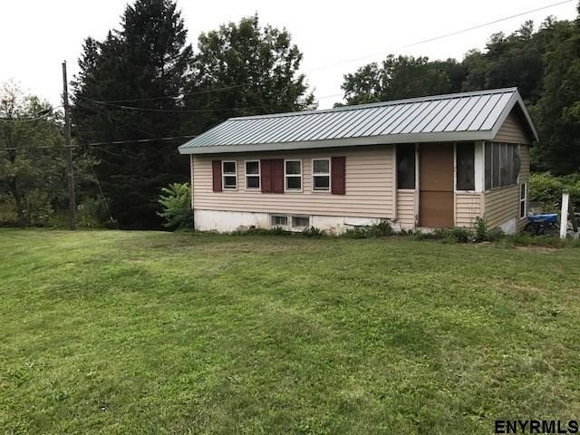 1734 Huntersland Rd in Middleburgh, NY - Building Photo - Building Photo