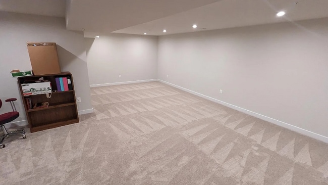 6144 Margarita Way in Frederick, MD - Foto de edificio - Building Photo