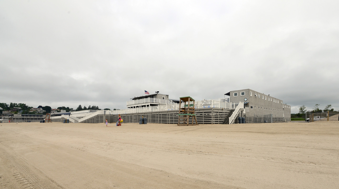 Bonnet Shores in Narragansett, RI - Building Photo