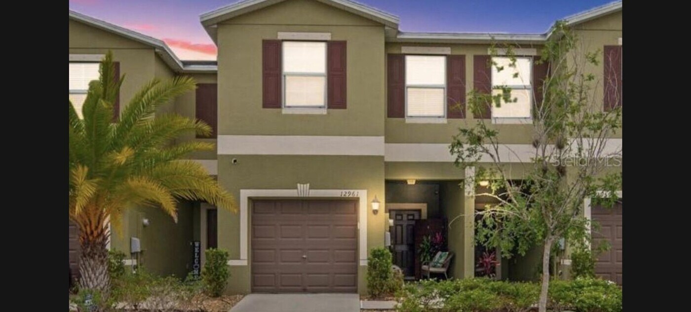 12961 Utopia Gdns Wy in Riverview, FL - Building Photo