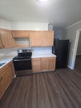 117 Lynn Dr in Sparta, TN - Foto de edificio - Building Photo