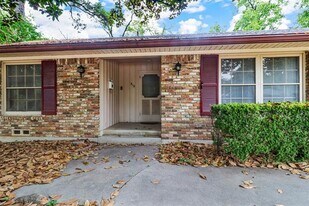 810 Linwood Dr in Denton, TX - Building Photo