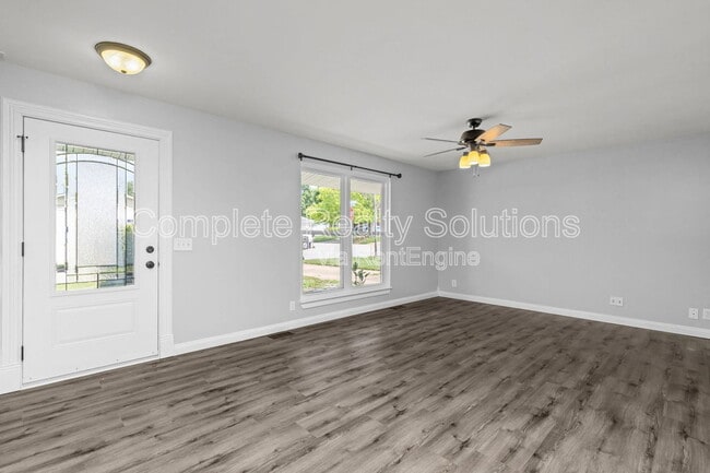 17 Auchly Ln in St. Peters, MO - Building Photo - Building Photo