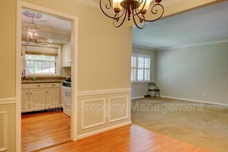 6412 Tomahawk Ln in Charlotte, NC - Building Photo - Building Photo