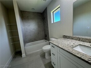 604 W 17th St in Lehigh Acres, FL - Building Photo - Building Photo