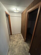 521 Main St, Unit 4 in Towanda, PA - Foto de edificio - Building Photo