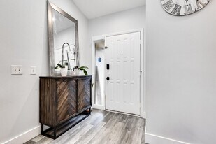 13155 Chadwick Ct in Wellington, FL - Building Photo