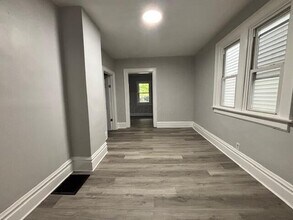 823 Oakwood Ave in Columbus, OH - Building Photo - Building Photo