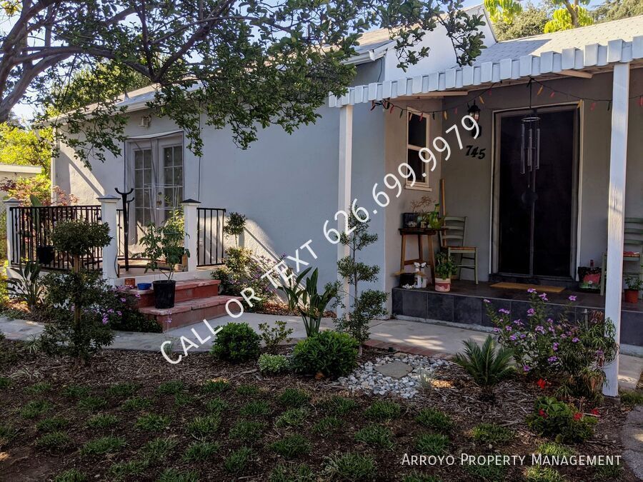 745 E Poppyfields Dr in Altadena, CA - Building Photo