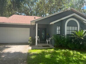 2701 Wilder Park Dr in Plant City, FL - Building Photo - Building Photo