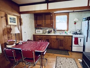 17 Pasquaney Ln in Bristol, NH - Foto de edificio - Building Photo