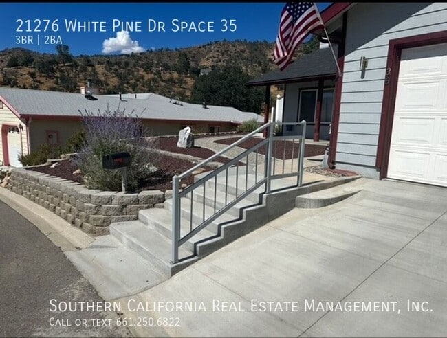 21276 White Pine Dr in Tehachapi, CA - Building Photo - Building Photo