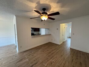 305 Nottaway Ct in Chesapeake, VA - Building Photo - Building Photo