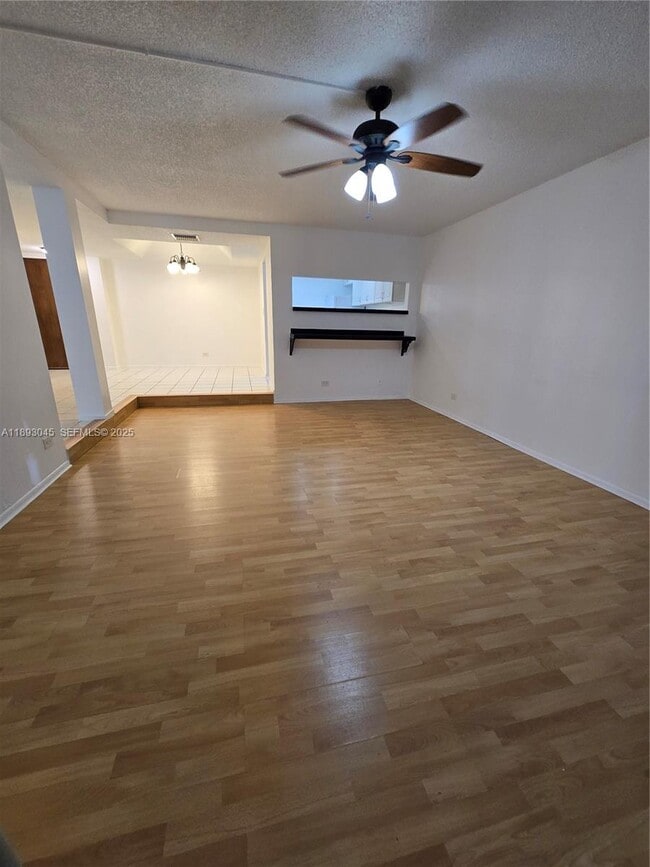 property at 3730 Inverrary Dr