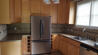 4557 Grandview Ave in Bensalem, PA - Building Photo - Building Photo