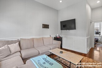 130 M St, Unit 1 in Boston, MA - Building Photo - Building Photo