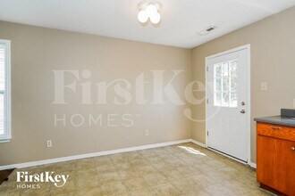 7719 Brandenburg Way in Indianapolis, IN - Building Photo - Building Photo