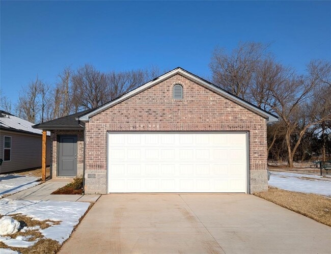 property at 3301 Little Creek Dr