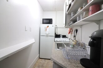 238 Hemenway St, Unit 9 in Boston, MA - Building Photo - Building Photo