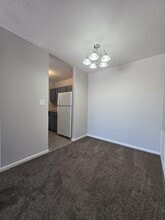 802 Ruth Ann Dr in Sedalia, MO - Building Photo - Building Photo