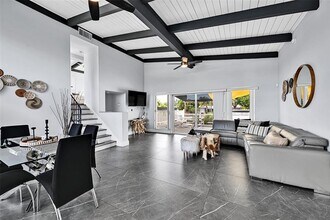 2549 Marathon Ln in Fort Lauderdale, FL - Building Photo - Building Photo