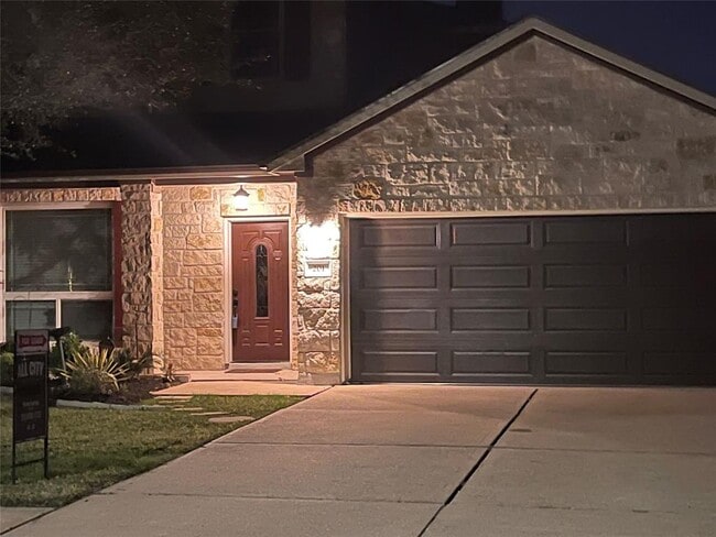 201 Arrowhead Trail in Cedar Park, TX - Building Photo - Building Photo