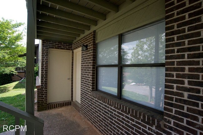 1411 Ascent Trail NW in Huntsville, AL - Building Photo - Building Photo