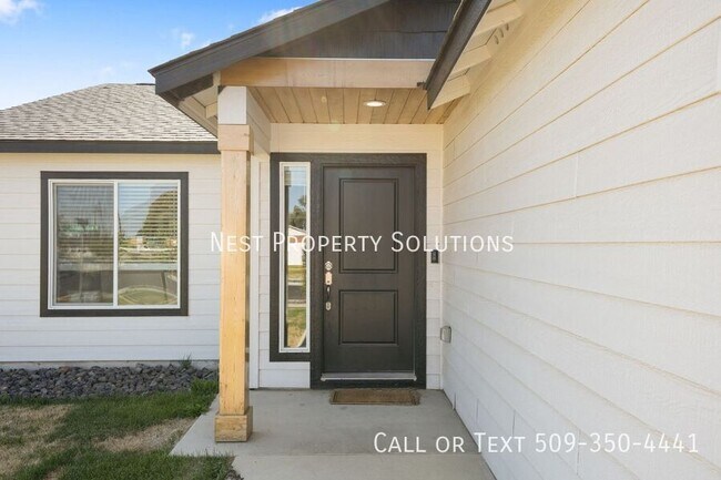 property at 410 N Washington St