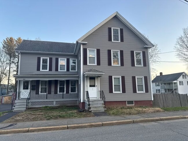 8 Central St, Unit 1