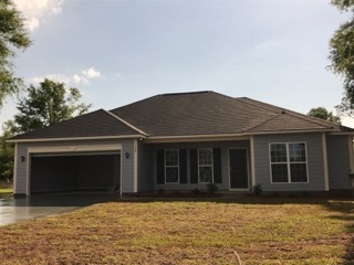 100 Alder Dr in Leesburg, GA - Building Photo