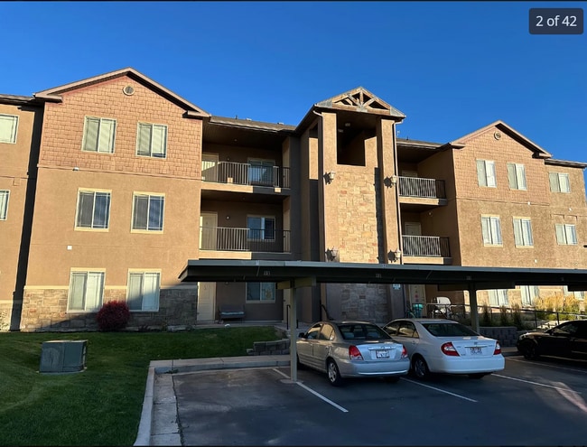 8215 N Clear Rock Rd, Unit 7 in Eagle Mountain, UT - Building Photo - Building Photo