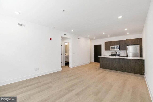property at 3045-51 Richmond St